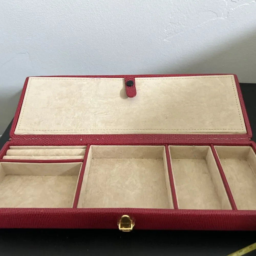 Vintage WOLF DESIGNS Red Lizard Leather Travel Jewelry Watch Case Organizer